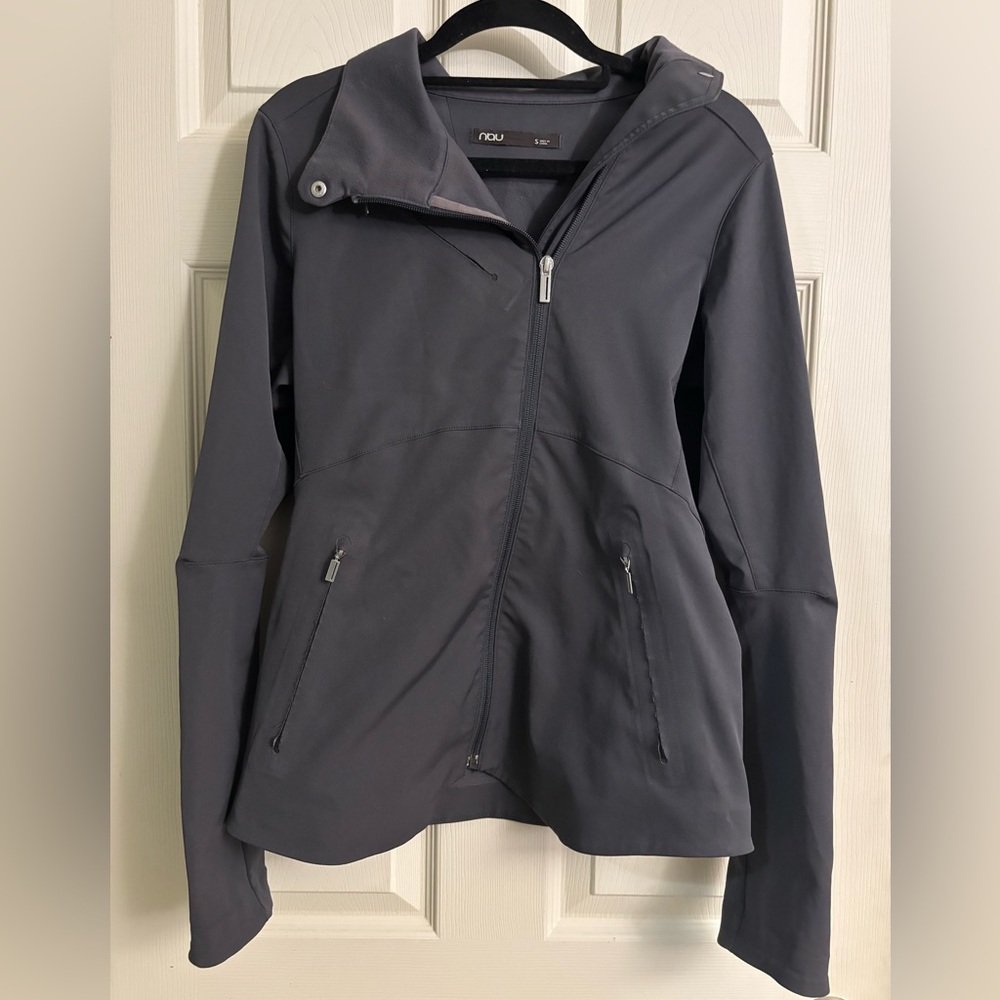 Nau Women's Charcoal Black Active Ski Fall Winter Soft Shell Zip Up Jacket Coat